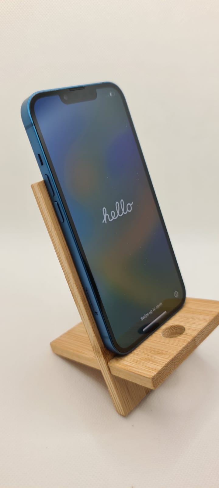 iPhone 13 / 256GB / blau