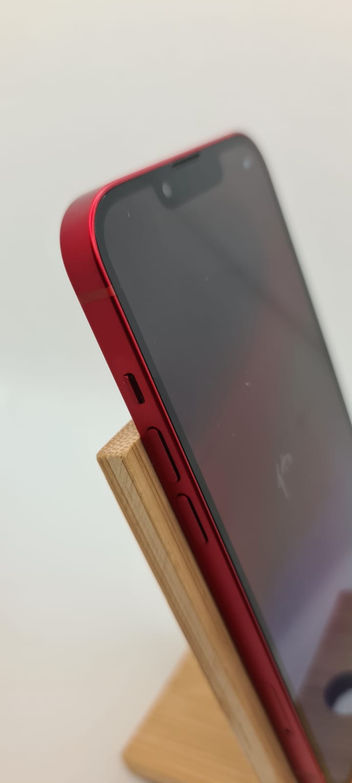 iPhone 13 / 256GB / rot